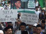 santri-dan-kiai-nahdiyin-karawang-melakukan-longmarch-untuk-mendesak-fadli-zon.jpg