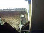 sarang-lebah-raksasa-di-rumah-hasanudin_20161219_073155.jpg