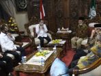 satgas-lawan-covid-19-sambangin-pp-muhammadiyah_20200603_174753.jpg