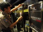 satpol-pp-dki-tutup-klinik-chiropractic-first_20160113_211233.jpg