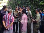 satpol-pp-segel-hotel-ibis-budget-surabaya.jpg