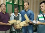 satuan-intel-kodim-0203langkat-mengamankan-azwan-azis-62-ka_20180413_142253.jpg
