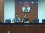 saut-situmorang-dan-febri-diansyah-konpers.jpg