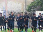 sebagian-pemain-psis-mengikuti-latihan-perdana.jpg