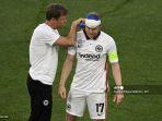 sebastian-rode-kanan-menerima-perawatan-medis.jpg