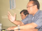 sebastian-salang-mundur-dari-pencalonan-bupati-manggarai_20150729_163716.jpg