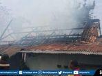 sebuah-asrama-polisi-yang-terletak-di-bagus-kuning-plaju-palembang-terbakar.jpg