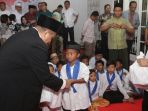 sedulur-jokowi-gelar-buka-puasa-bareng-anak-yatim-piatu-dan-kaum-duafa_20180522_191436.jpg