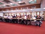 sejumlah-aktivis-berdialog_20160620_112952.jpg