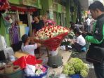 sejumlah-pengemudi-ojek-online_20170214_181433.jpg