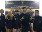 sejumlah-pengurus-dpd-partai-ummat-kabupaten-bogor-berfoto-usai-sk-dari-dpp-diterbitkan.jpg