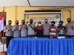 sejumlah-simpatisan-kkbsimpatisk.jpg