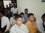 sejumlah-taruna-akpol-akhirnya-hadir-di-pn-semarang-untuk-mengikuti-sidang_20170919_170221.jpg
