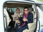 sekjen-demokrat-hinca-panjaitan-dan-bupati-banyuwangi-abdullah-azwar-anas_20170714_163916.jpg