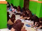 sekolah-disegel-di-bekasi.jpg