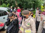 sekolompok-pelajar-smp-asal-bekasi-ditangk.jpg