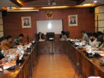 sekretariat-jenderal-dpr-ri-menerima-kunjungan-dprd-kota-yogyakarta_20170412_112104.jpg