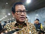 sekretaris-kabinet-pramono-anung-__.jpg