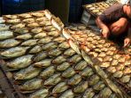 selama-ramadhan-persanan-bandeng-presto-naik_20180521_171414.jpg