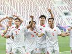 selebarasi-pemain-timnas-vietnam-u23-setelah-lolos-perempat-final-piala-asia-u23-2024.jpg
