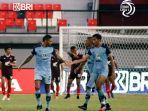 selebrasi-bek-persela-lamongan-mochammad-zaenuri-setelah-mencetak-gol-ke-gawang-psm.jpg