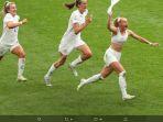 selebrasi-emosional-pemain-timnas-wanita-inggris-chloe-kelly.jpg