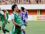 selebrasi-gelandang-pss-sleman-wahyudi-hamisi.jpg