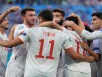 selebrasi-gol-para-pemain-spanyol-usai-mencetak-gol-pembuka-skor-ke-gawang-swiss.jpg