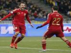 selebrasi-mario-gaspar_20151014_012600.jpg