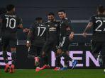 selebrasi-para-pemain-manchester-united-usai-cetak-gol-lawan-real-sociedad.jpg