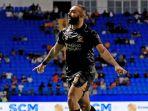 selebrasi-pemain-madura-united-dalberto-setelah-mencetak-gol-ke-gawang-borneo-fc.jpg