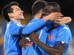 selebrasi-pemain-napoli-usai-membobol-gawang-spezia-dalam-perempa-final-coppa-italia.jpg