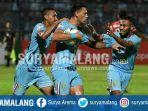 selebrasi-pemain-persela-lamongan.jpg