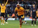 selebrasi-pemain-wolves-mario-lemina-saat-melawan-tottengam-hotspur-di-liga-inggris.jpg
