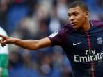 selebrasi-penyerang-paris-saint-germain-kylian-mbappe_20180613_022604.jpg