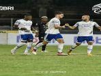 selebrasi-penyerang-persib-bandung-bruno-cantanhede-setelah-mencetak-gol.jpg