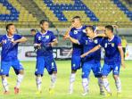 selebrasi-persib-u-21_20141208_015414.jpg