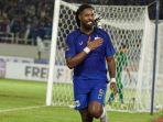 selebrasi-pesepak-bola-psis-semarang-carlos-fortes-setelah-mencetak-gol-ke-gawang-pss-slema.jpg
