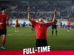 selebrasi-striker-kim-shin-wook-yang-mencetak-tiga-gol-bagi-timnas-korsel.jpg