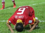 selebrasi-sujud-syukur-evan-dimas_20180917_114901.jpg