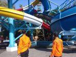 seluncuran-kolam-renang-kenjeran-water-park-surabaya-ambrol.jpg