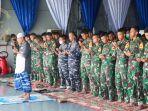 seluruh-awak-kri-banjarmasin-592-yang-melaksanakan-operasi-dukanglamil-latsitardanus.jpg