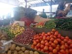 sembako-pasar-tradisional-nih2_20160604_152256.jpg
