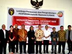 seminar-merawat-nkri-melalui-seni-budaya_20180810_125337.jpg