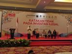 seminar-nasional-yang-bertemakan-katakan-tidak-pada-investasi-ilegal_20170502_155213.jpg