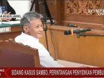 senyum-brigjen-hendra-jelang-sidang.jpg