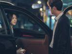 seo-ji-hye-dan-lee-sang-woo-dalam-drama-red-balloon.jpg