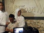 seorang-anak-rela-tunggu-jokowi-tujuh-jam-demi-tambah-subscriber-youtube.jpg