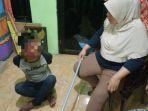 seorang-ibu-di-cengkareng-jakarta-barat.jpg