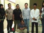 seorang-kakek-kepergok-anak-cabuli-cucunya-sendiri.jpg